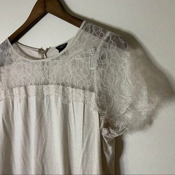 Cream Lace Short Sleeve Top Large Petite Zipper Back Classic Ann Taylor Workwear - Picture 3 of 11
